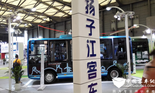 鄭州宇通、揚子江等十幾家客車整車企業參展