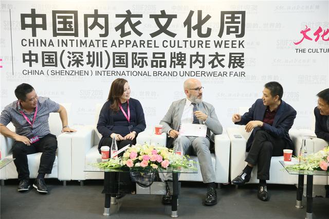維密創意總監RENE現身深圳內衣展 暢談中國內衣之道
